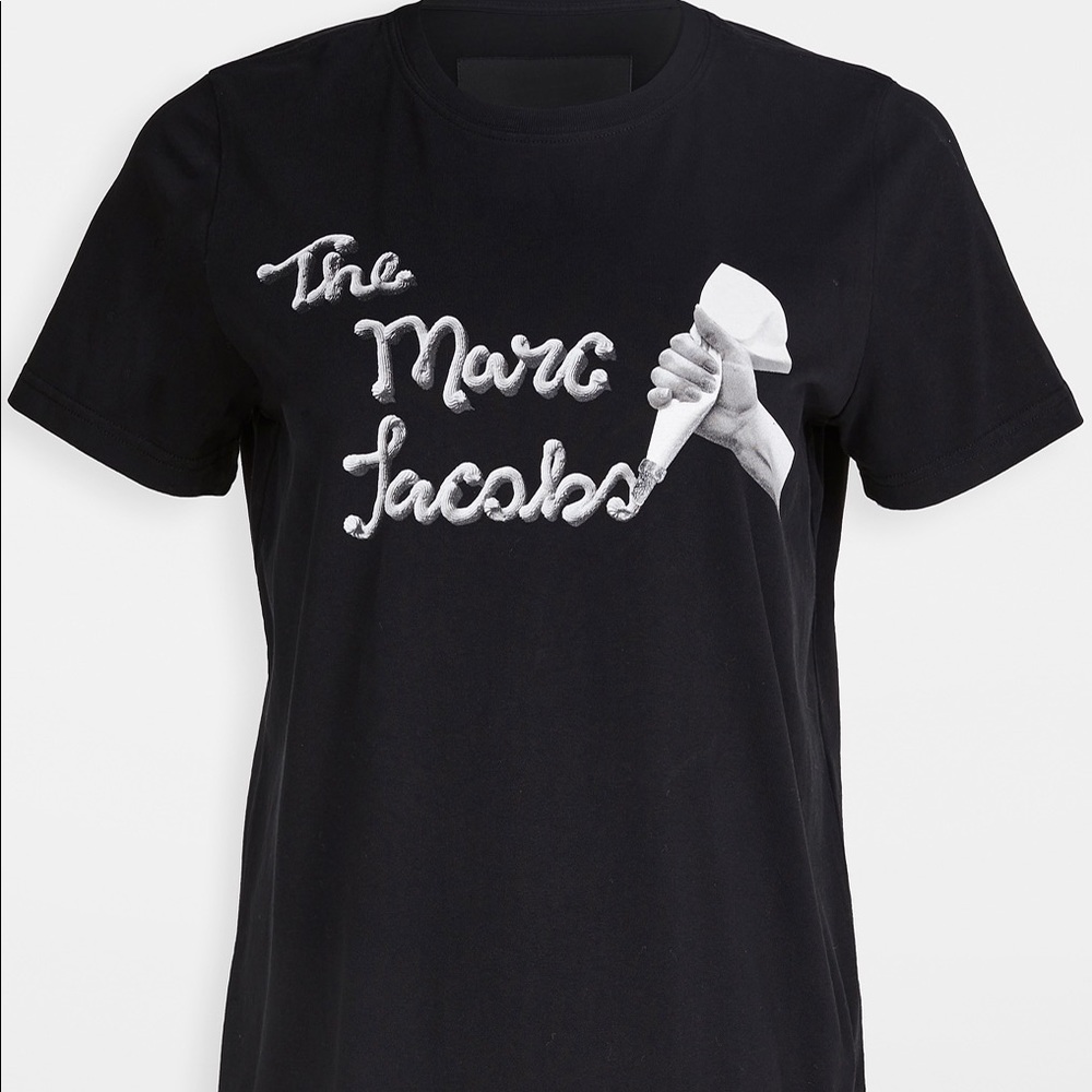 Marc Jacobs - The Logo T-Shirt- Size SMALL - Black